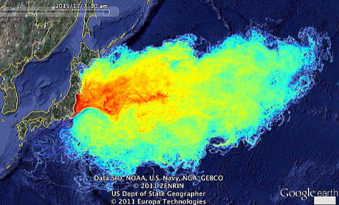 上図（福島原発事故による放射性物質の拡散）　　出典： NOAA(米国国家海洋気象局)、US Navy(米国海軍)、GEBCO